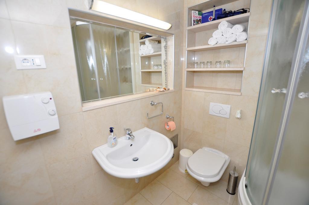 Apartment Balcony Σπλιτ Εξωτερικό φωτογραφία