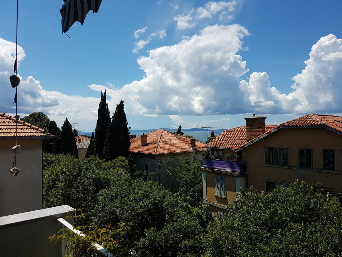Apartment Balcony Σπλιτ Εξωτερικό φωτογραφία